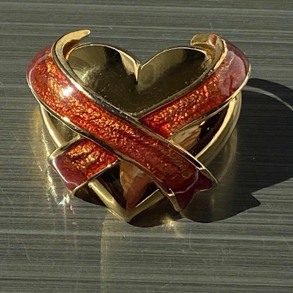 Carolee Gold Tone Heart With Copper Tone Ribbon Pin Brooch